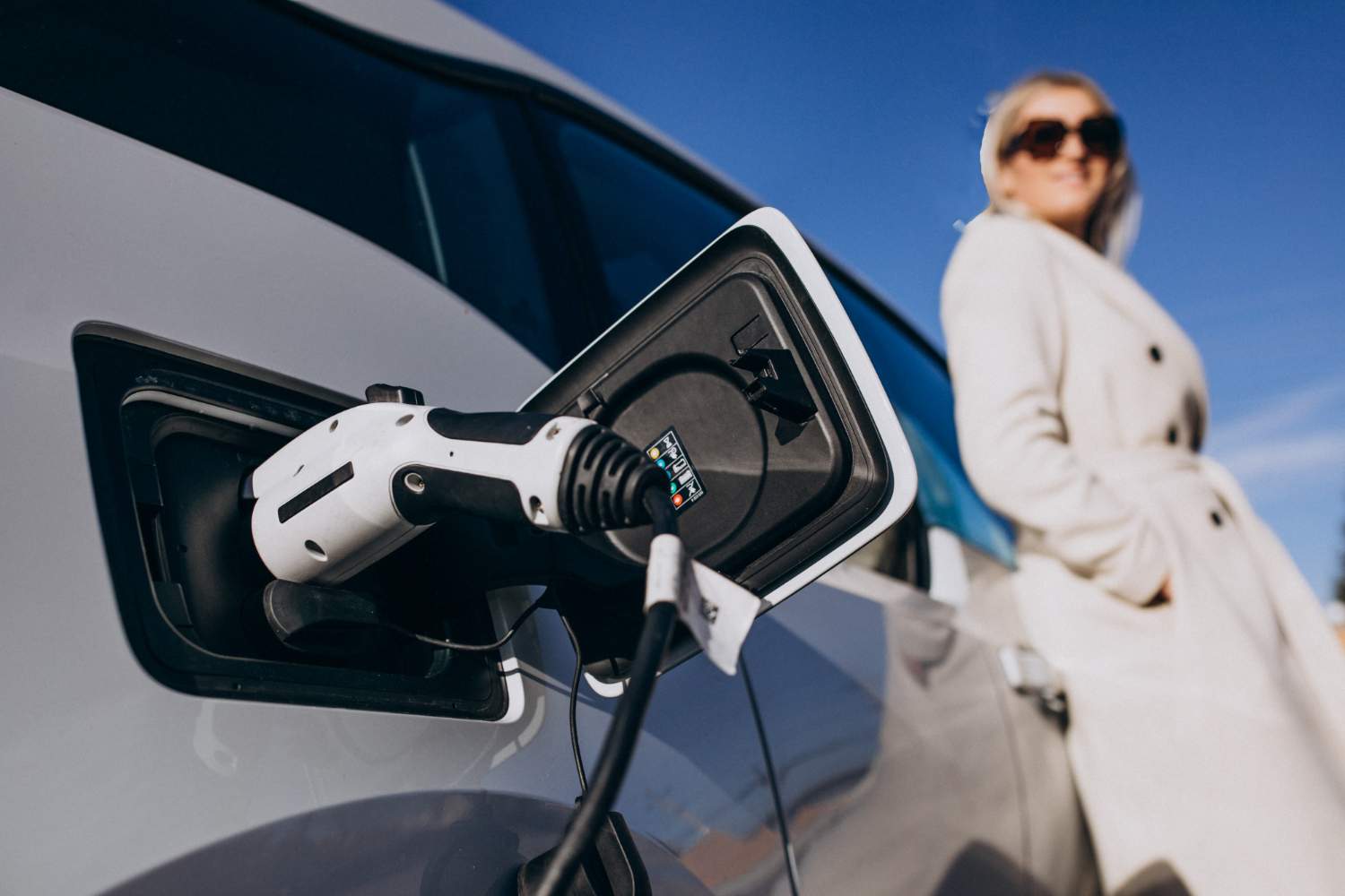 Instalación de puntos de recarga de coche eléctrico en Madrid